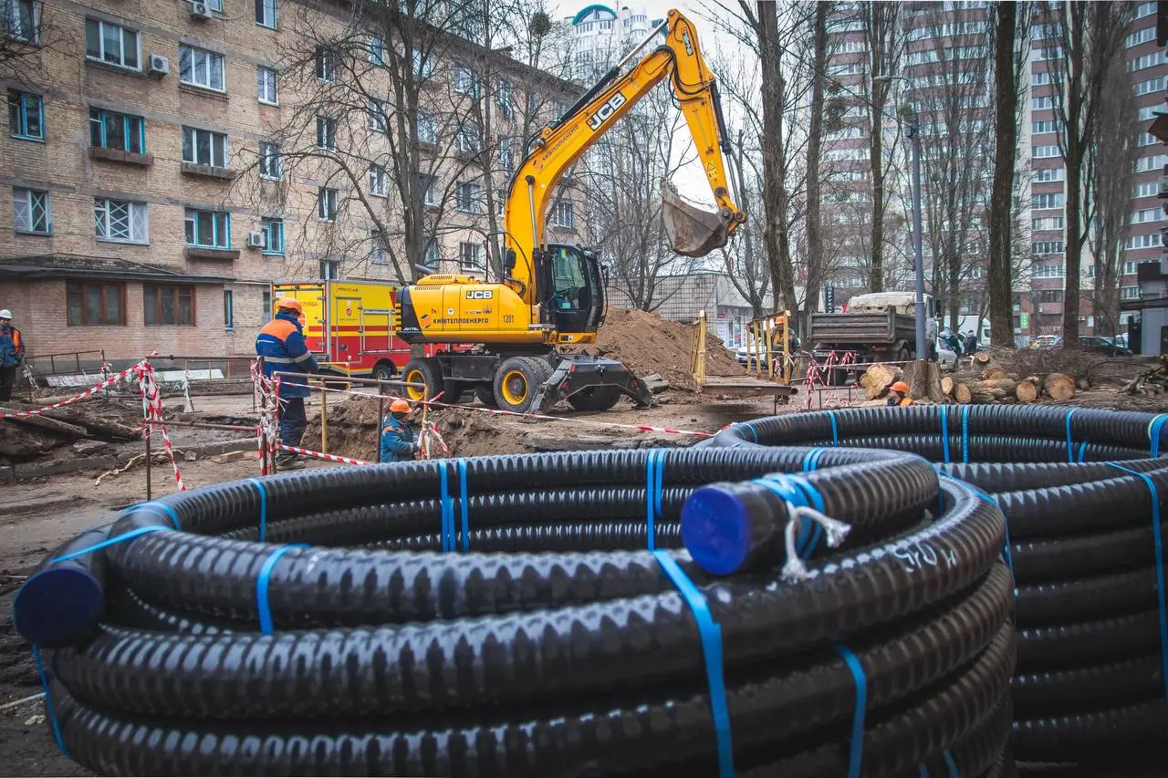 На Святошино за 6 млн гривень готуються до масштабного ремонту тепломереж, – тендер
