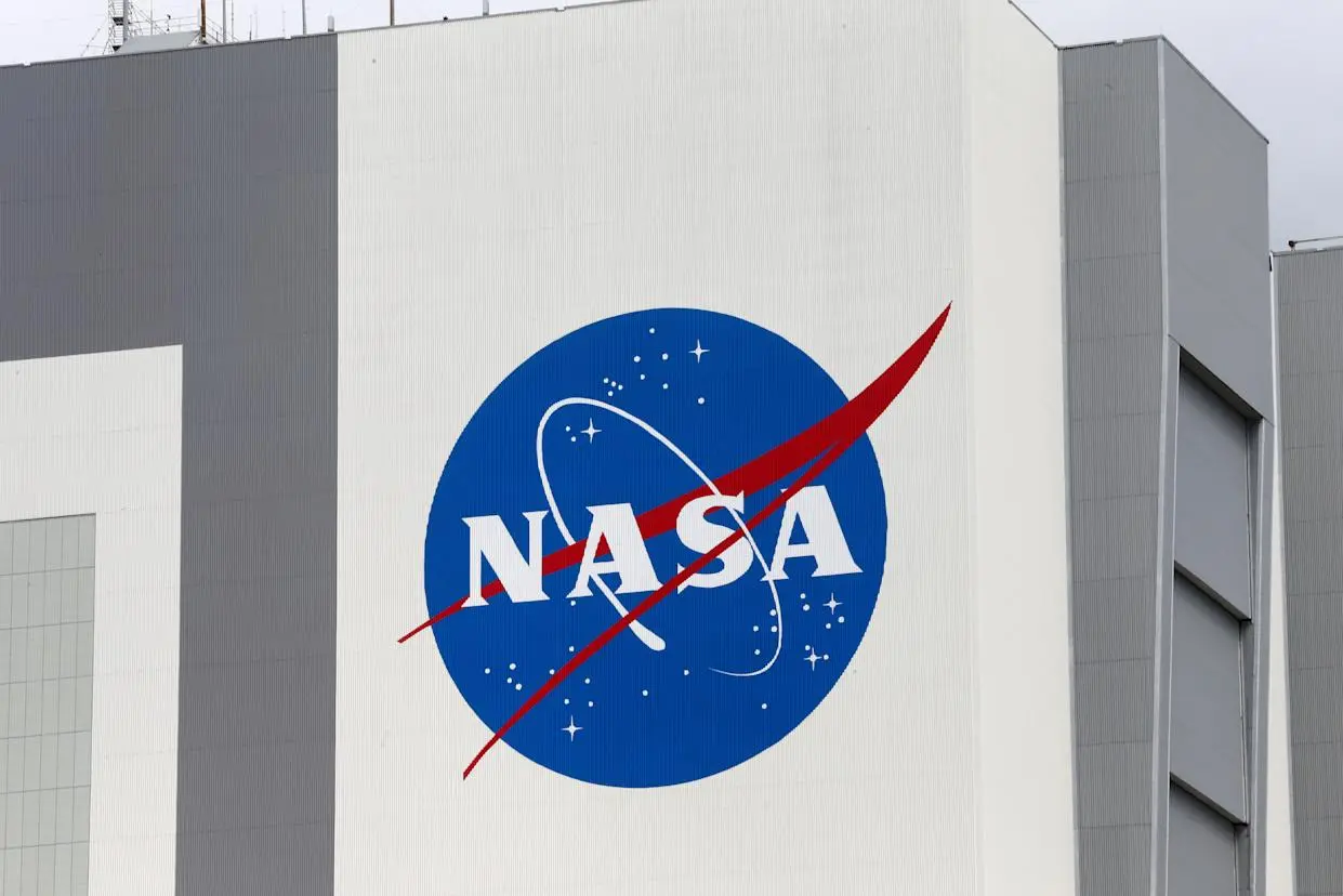 NASA може втратити близько 4000 співробітників