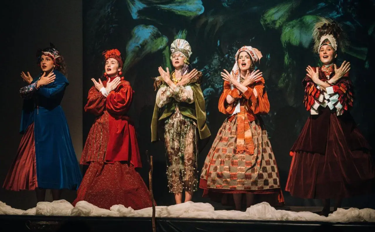 Музична вистава «Розмова птахів» на Bouquet Kyiv Stage: мистецтво як шлях до миру і перемоги