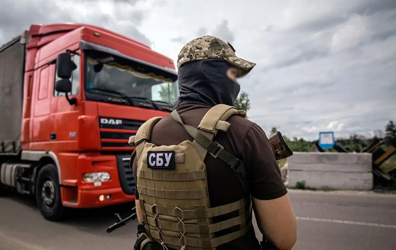 СБУ спіймала "крота" в Нацгвардії: зливав Росії дані про стратегічний завод