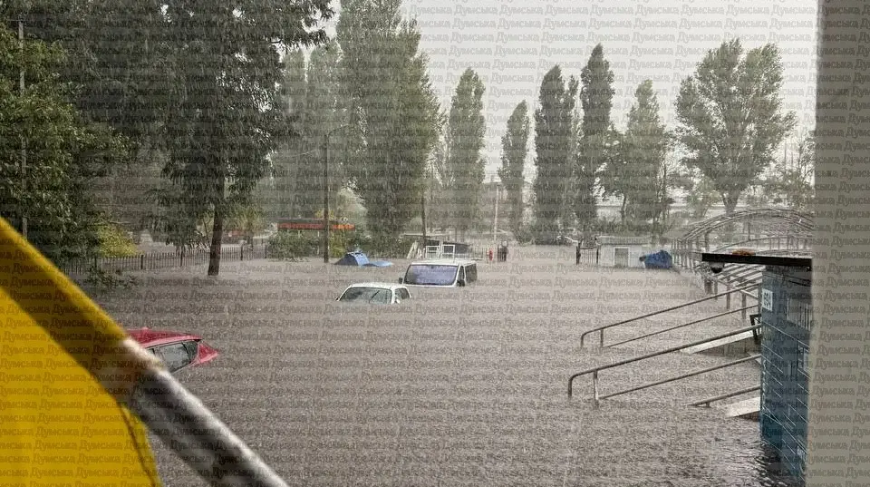 В Одесі під час негоди зникла 23-річна дівчина: водолази ДСНС проводить пошукову операцію