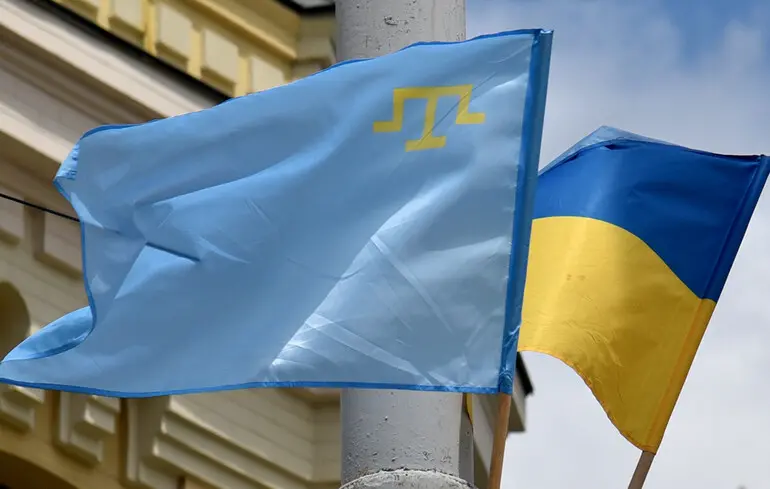 У центрі Києва відзначили День кримськотатарського прапора