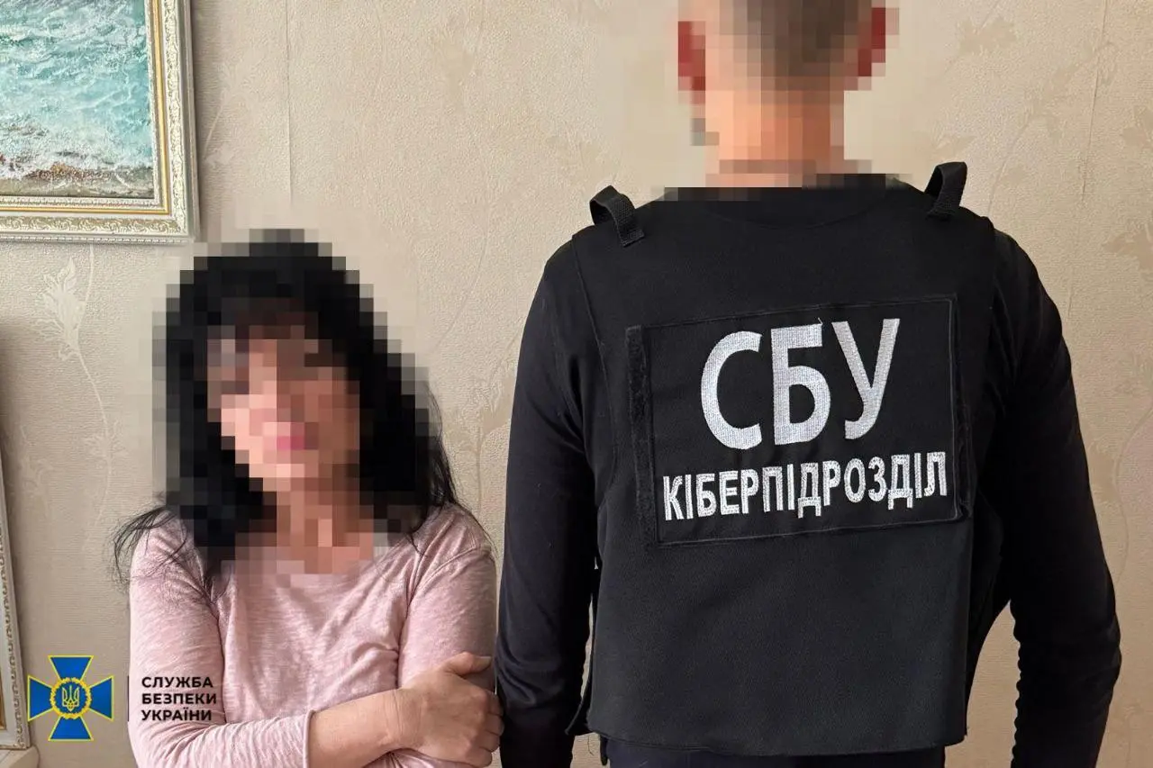 Наводили ворожі обстріли по Одесі: СБУ затримала двох агентів РФ