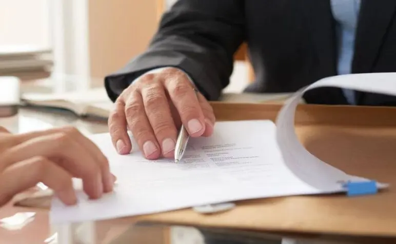 Мешканців столиці запрошують пройти анонімне опитування щодо оформлення трудових відносин