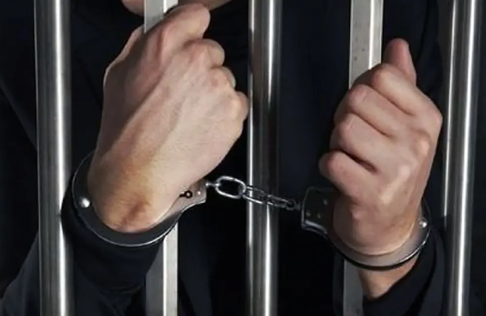 Намагався вбити жінку з дитиною – йде за ґрати на довгі роки