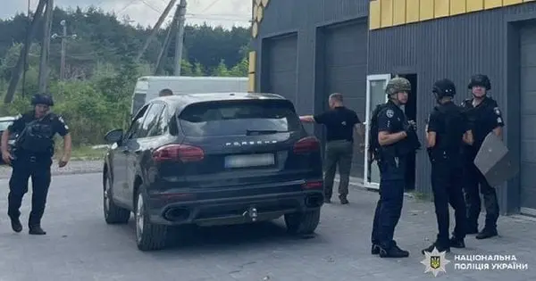 В офісі автосервісу біля Львова застрелили двох працівників