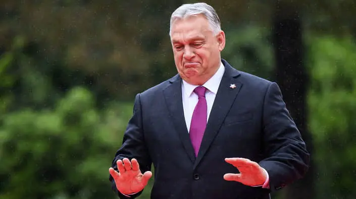 Брехня для атаки на Україну. Як у Орбана створили фейк про "заборону" партії угорців Закарпаття