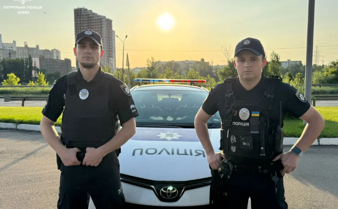 Охоронці порядку завадили жінці вчинити самогубство в Оболонському районі Києва