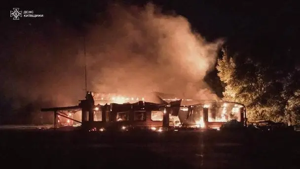 Нічна атака на Київщину дронами та ракетами: з’явилися фото наслідків