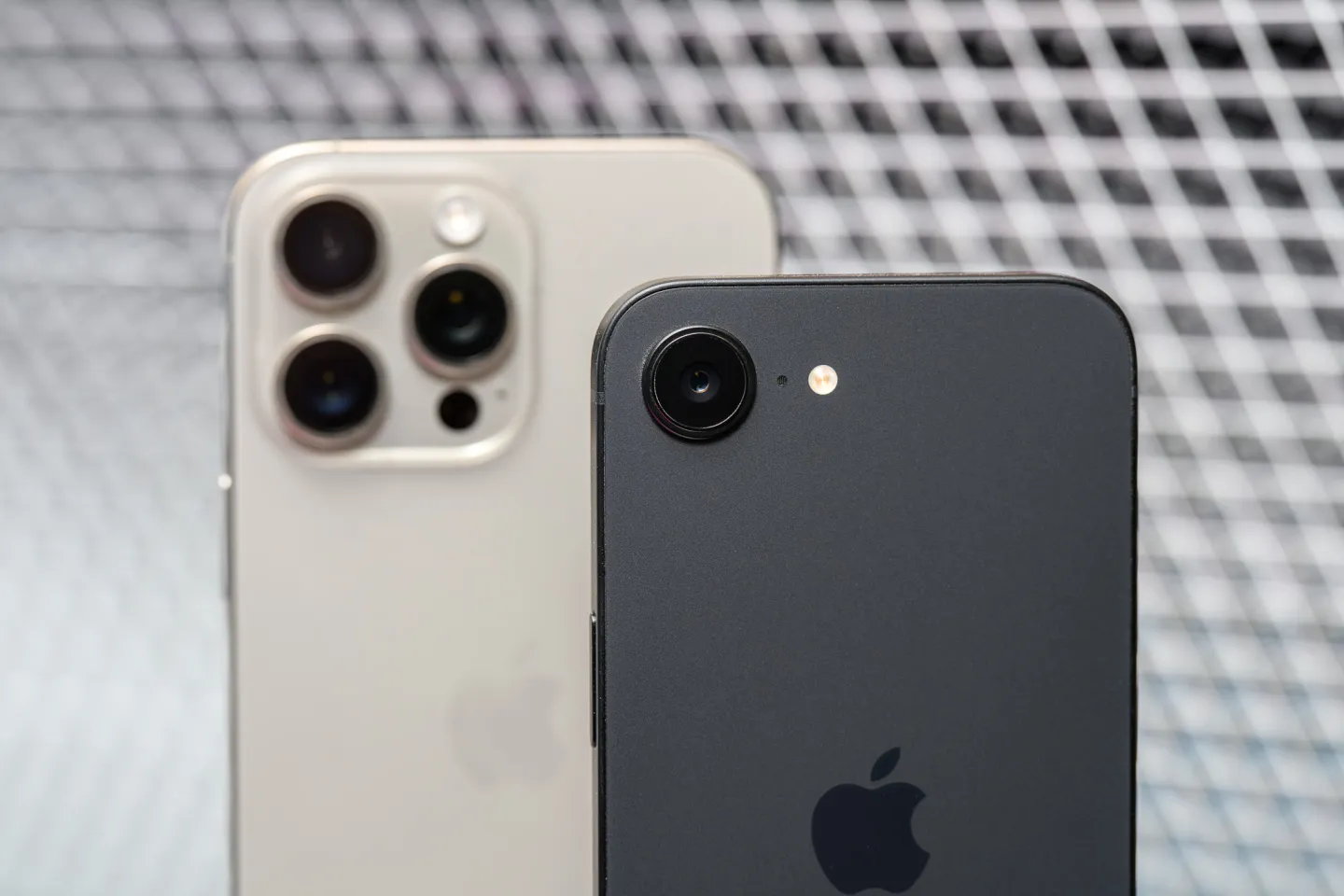 Трирічний план Apple щодо iPhone далекий від нудного