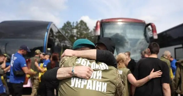 Під час обміну важкопораненими бійцями в Україну повернулися 9 буковинців