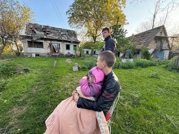 Безпілотники атакували Київську область: що відомо про наслідки (фото)