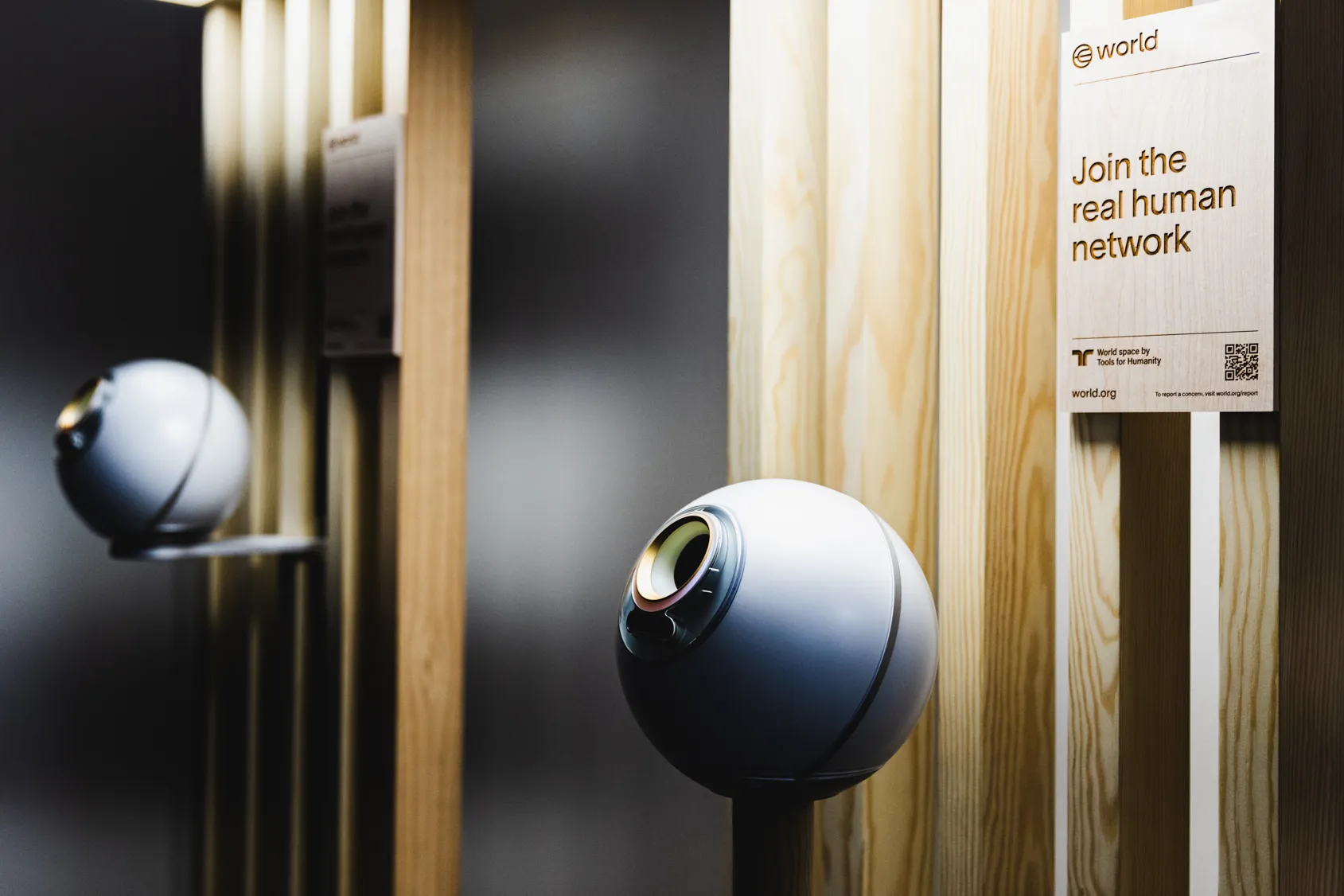 Reddit розглядає біометричну верифікацію через «Orb» Сам Альтмана