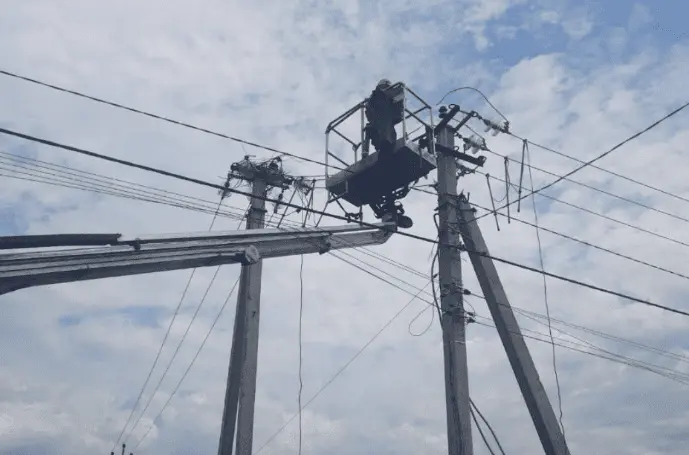 На Київщині через негоду без електропостачання залишаються понад 40 тис. абонентів