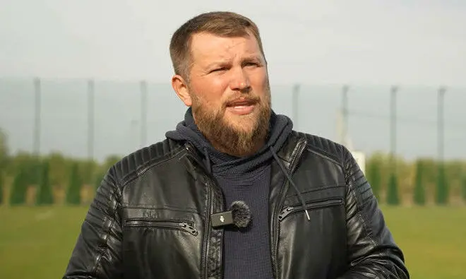 Президент клуба Первой лиги продлил контракт со своим клубом в качестве игрока