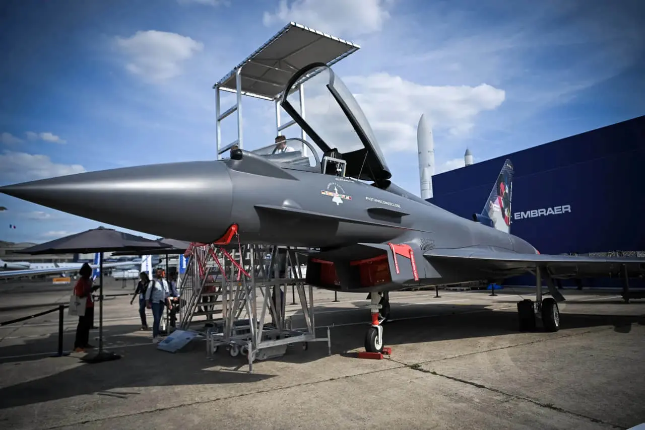 ЗМІ: Ердоган хоче підтримки від Мерца щодо винищувачів Eurofighter