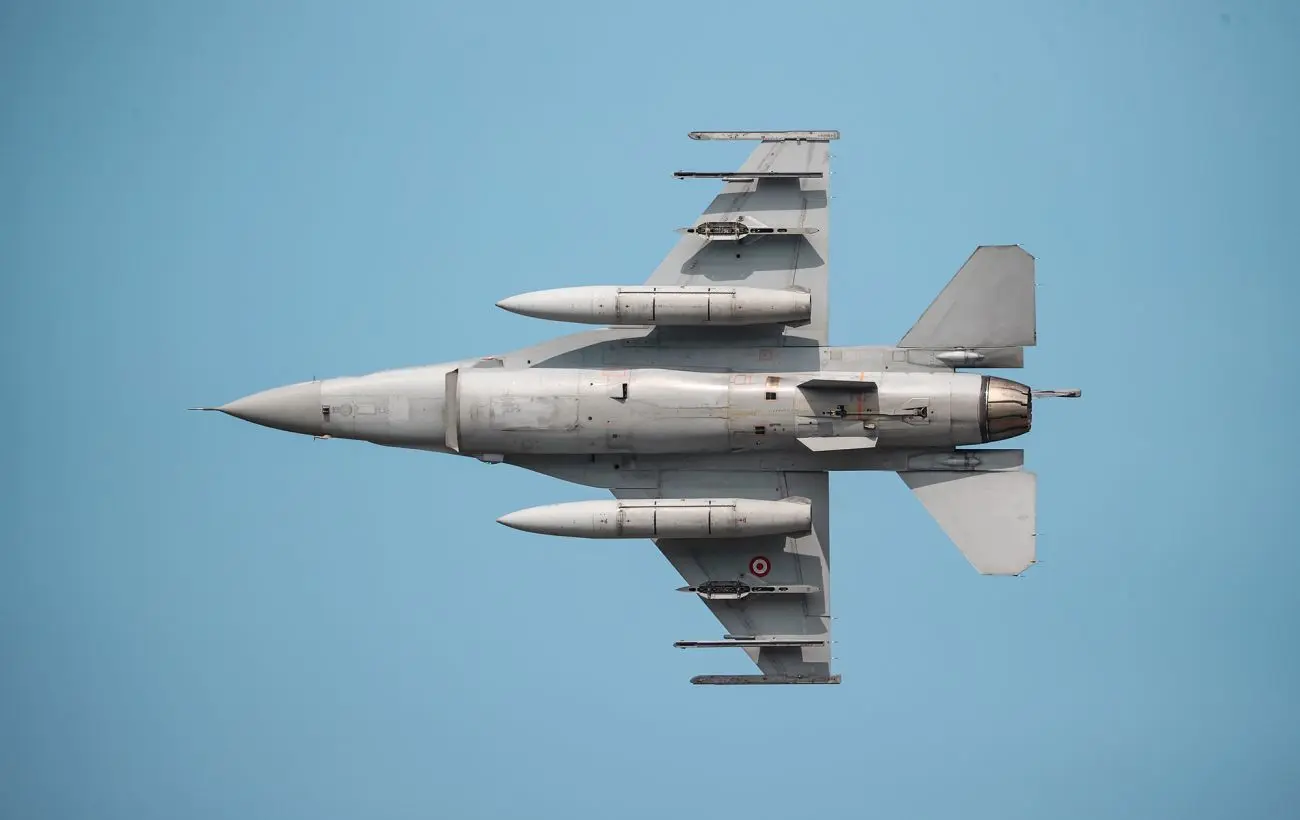 Українські літаки F-16 та Mirage підключать до "військового Wi-Fi" НАТО