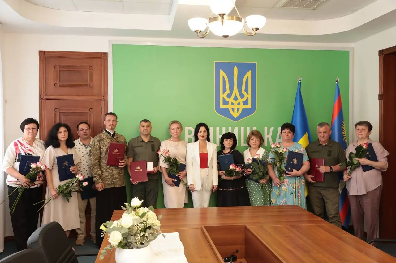 З нагоди Дня медичного працівника вінничанам вручили грамоти Верховної Ради