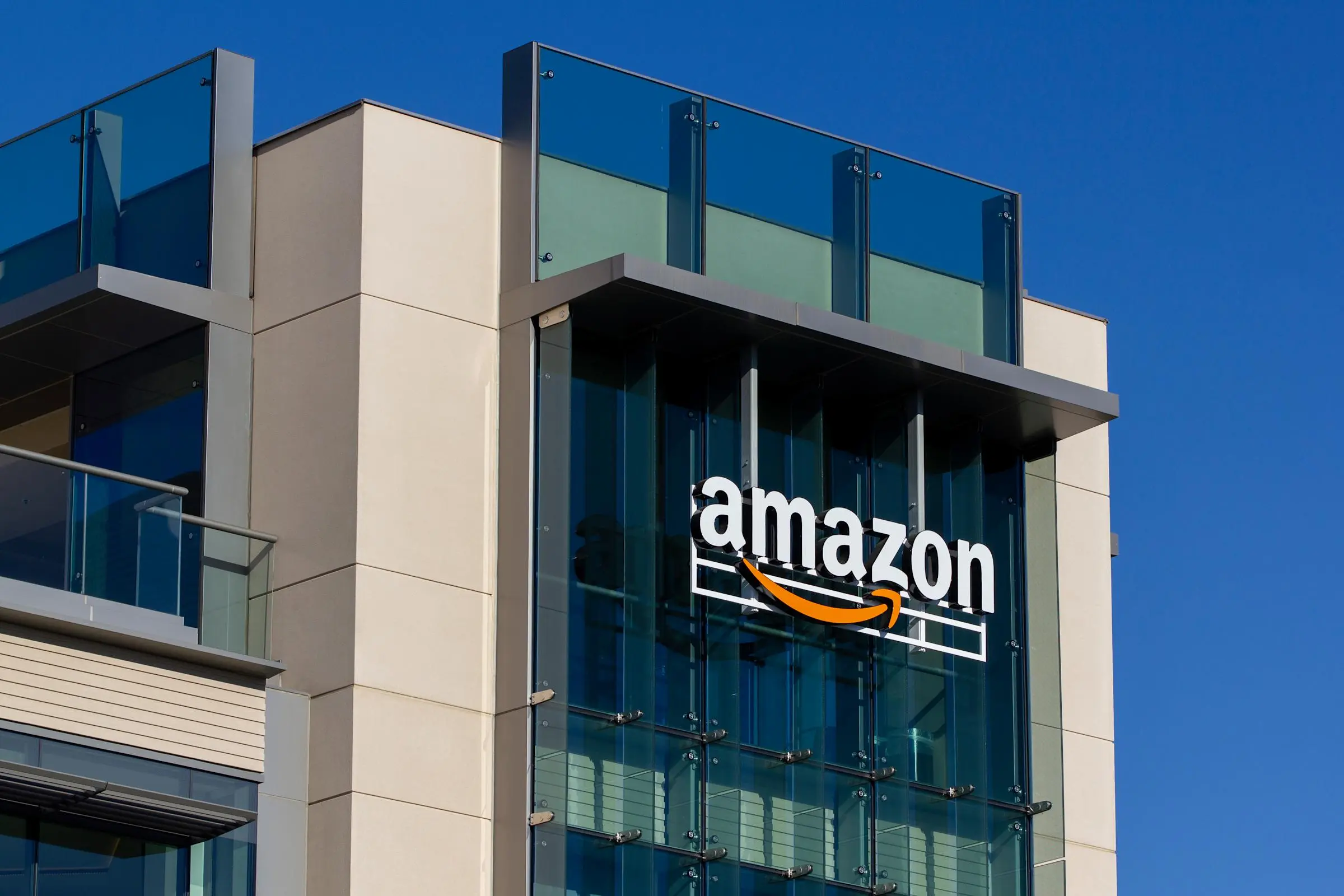 Amazon припиняє підтримку програми Prime Invitee
