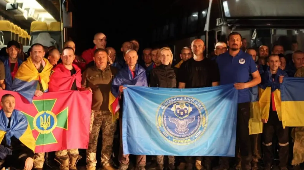 Дев’ятий етап обміну полоненими: Україна повернула тяжко поранених воїнів