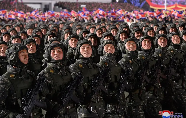 КНДР може відправити до 30 тисяч військових на підтримку РФ у війні проти України — CNN