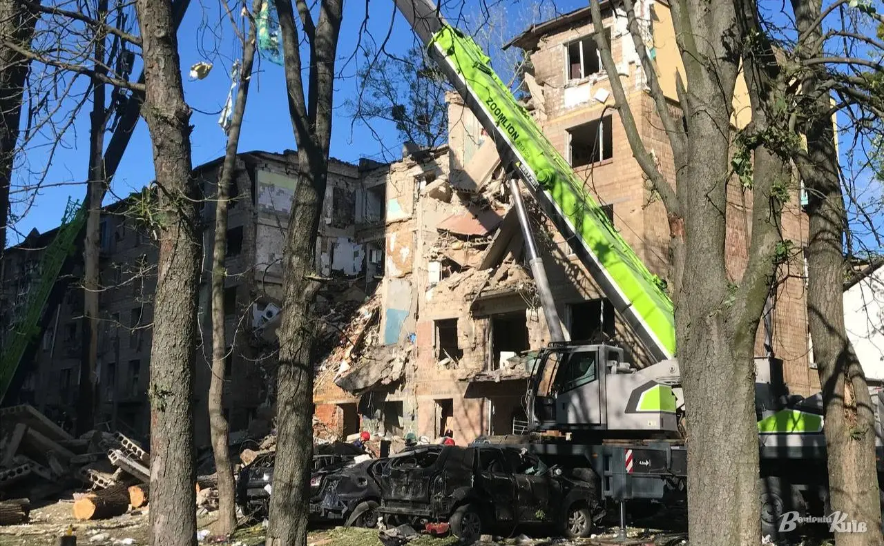 У Києві розгорнули штаби для допомоги постраждалим мешканцям