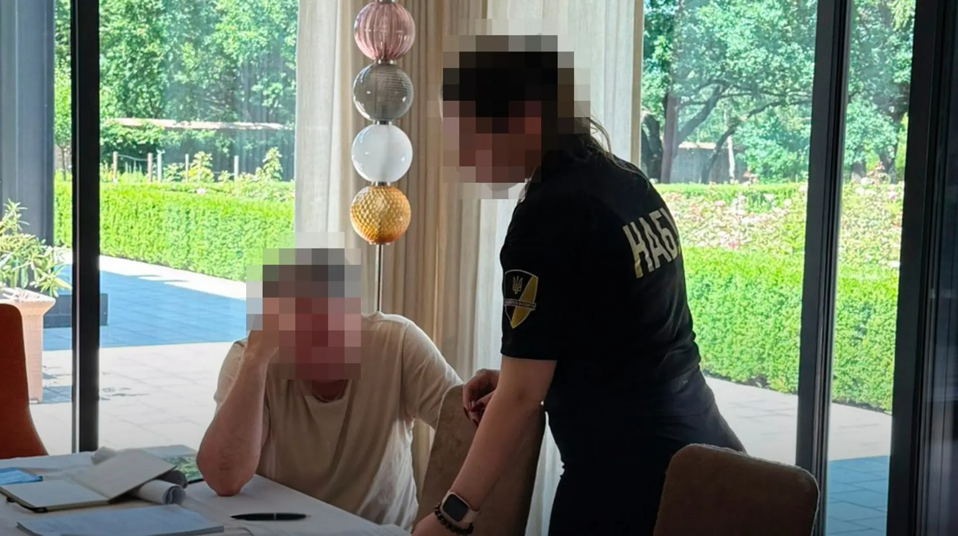 Махінації із закупівлями в Інституті раку: декільком учасникам схеми обрали запобіжні заходи