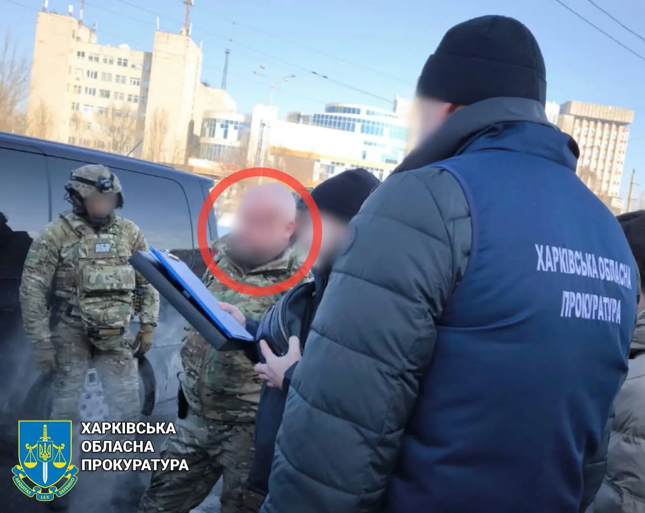 Обіцяв роботу в ДБР за $20 тисяч: харків’янина судитимуть, що йому «світить»