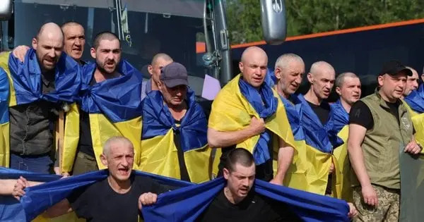 З полону повернулися семеро важкопоранених військових з Тернопільщини