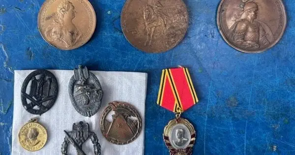 Фінляндець намагався перевезти через волинську митницю зброю та нацистські реліквії
