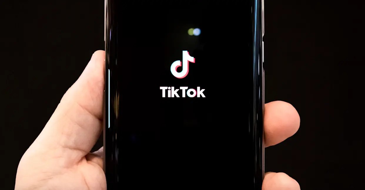 TikTok додає до відео з Гази рекомендації щодо товарів