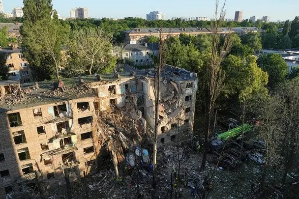 Зеленський відреагував на масований удар Росії по Україні: що він сказав