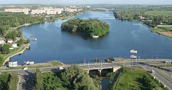 У Хмельницькому міськрада заборонила забудову біля Південного Бугу
