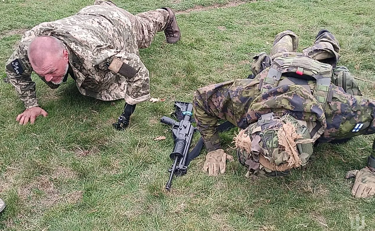 Сержант ЗСУ з однією рукою вперше у історії «Operation Interflex» проходить підготовку в Британії