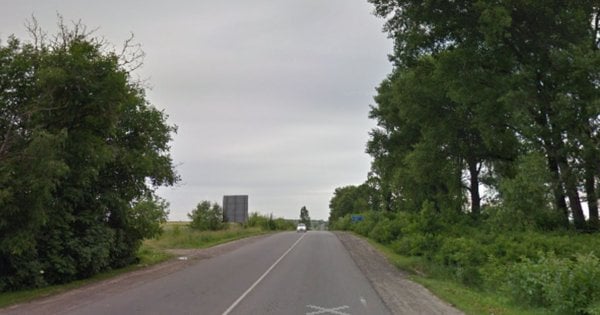 Внаслідок зіткнення Volkswagen та Tesla поблизу Львова загинула пасажирка