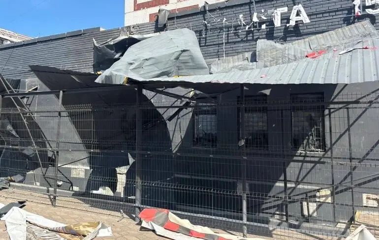 Росіяни вбили чоловіка у Краматорську під час атаки дрона на відділення "Нової пошти"