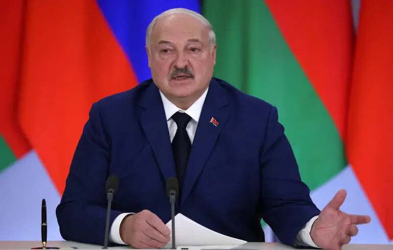 У Лукашенка заявляють, що помилували Тихановського на прохання Трампа