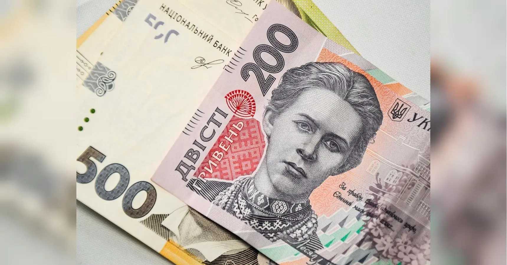В Україні знизився показник середньої зарплати: чому це погано для майбутніх пенсіонерів