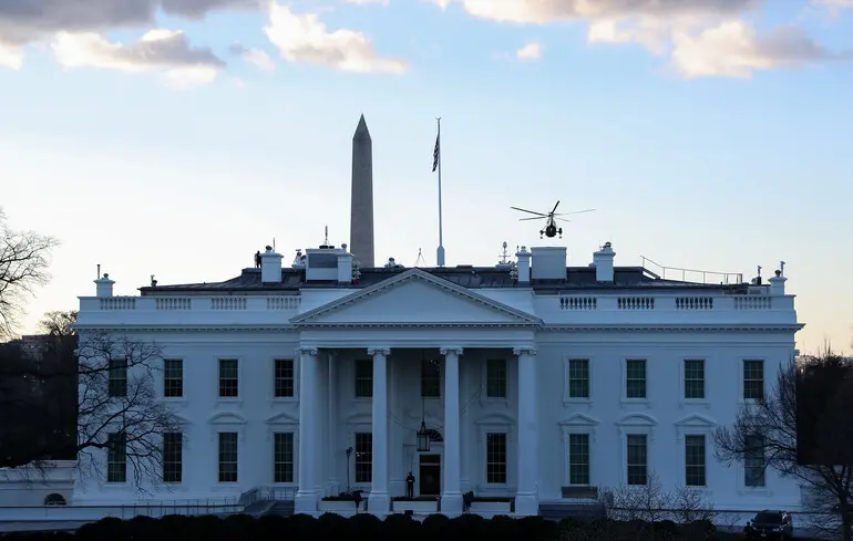 Україна заздалегідь повідомила адміністрацію Трампа про атаки на російські аеродроми — Axios  