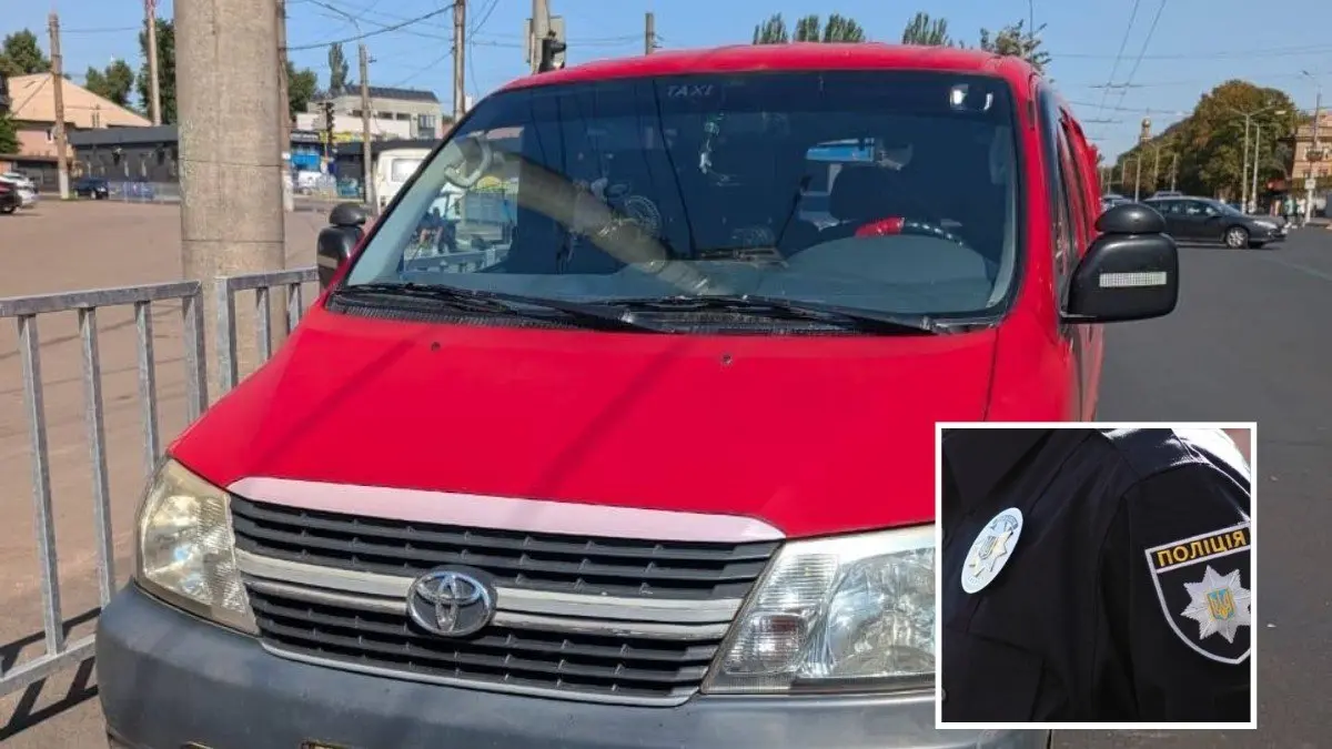 Повернувся та зізнався поліцейським: у Кривому Розі водій Toyota врізався у припаркований Volkswagen та втік