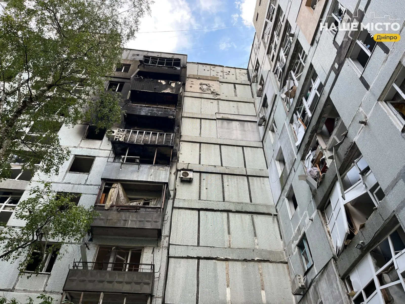 У Дніпрі російська ракета знищила житло та автомобіль оператора 5 каналу Олександра Пронського