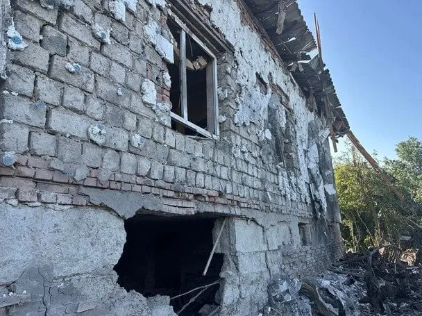 “Бог так покерував”: родина з Франківщини під час обстрілів не пішла до підвалу і це врятувало їм життя