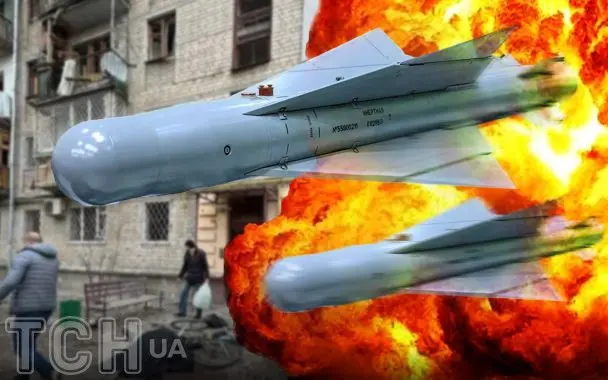 Удар по Запорізькій області: пошкоджені десятки будинків, зникло світло
