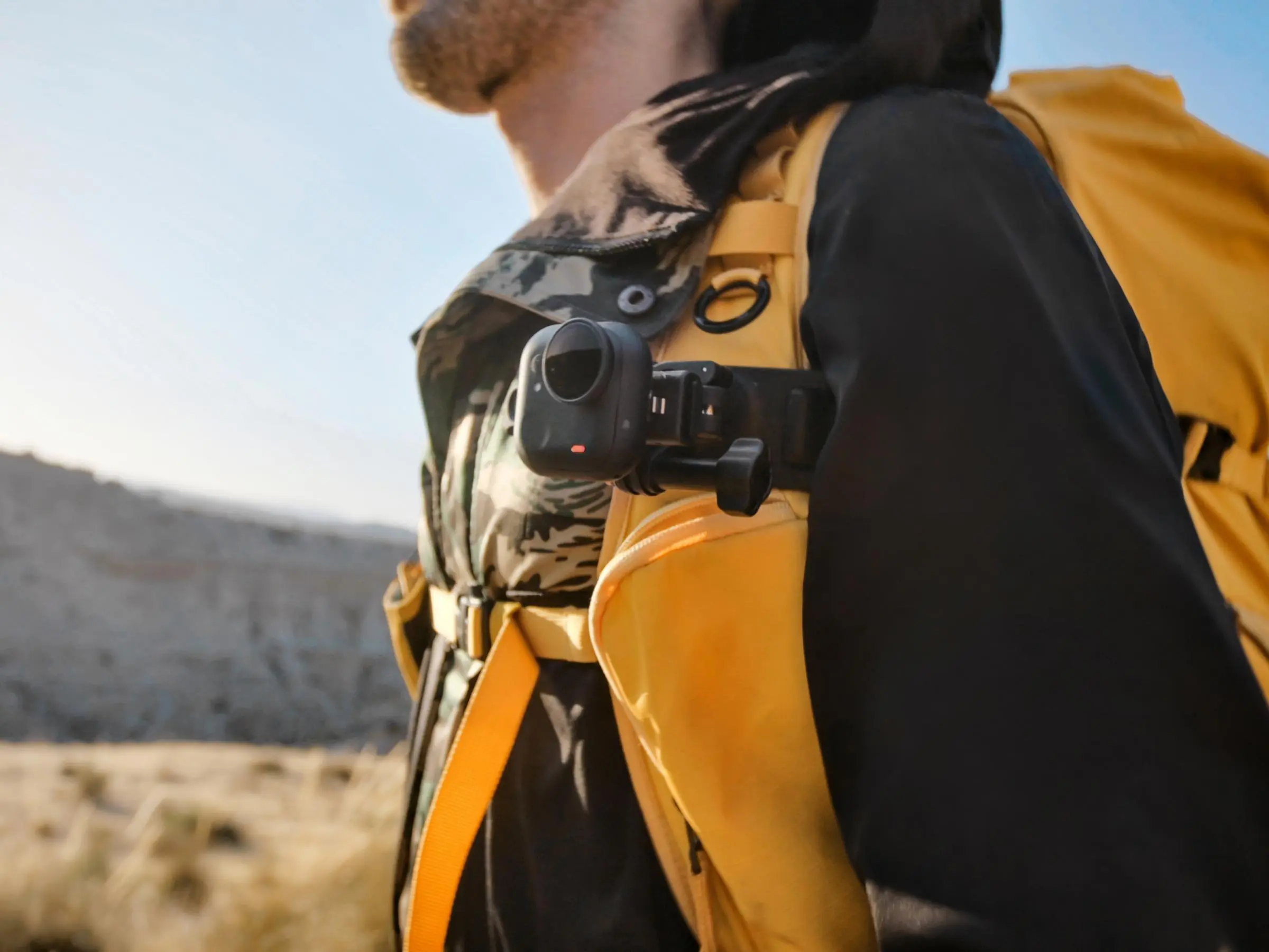 Insta360 GO Ultra: Нова компактна екшн-камера з AI