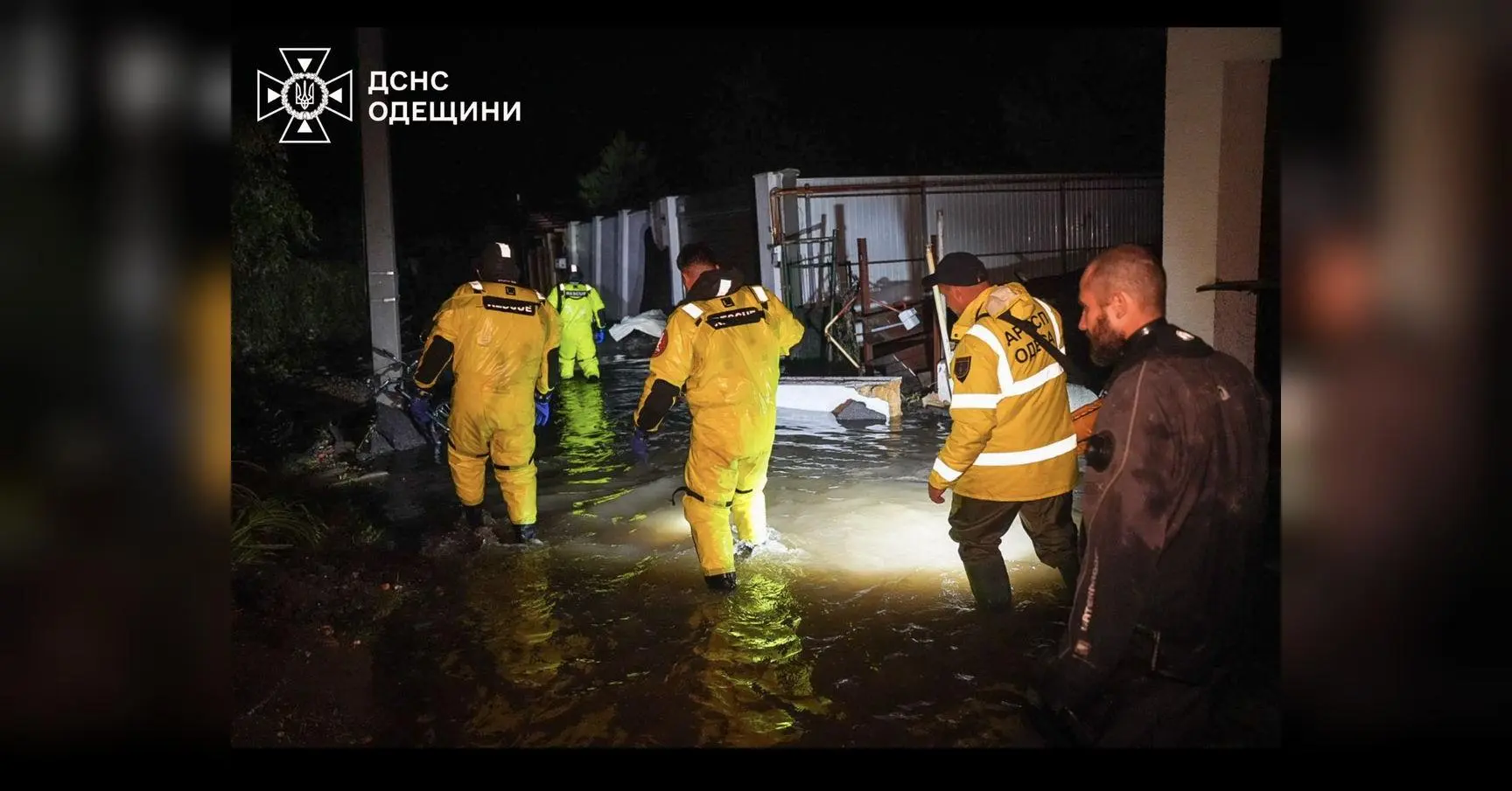 Злива затопила Одесу: є жертви (фото, відео)