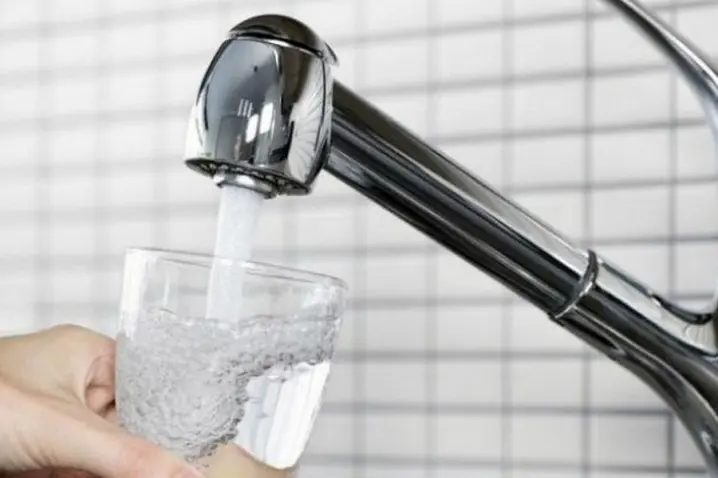 До вечора кілька вулиць Чернівців будуть без води через аварійні роботи