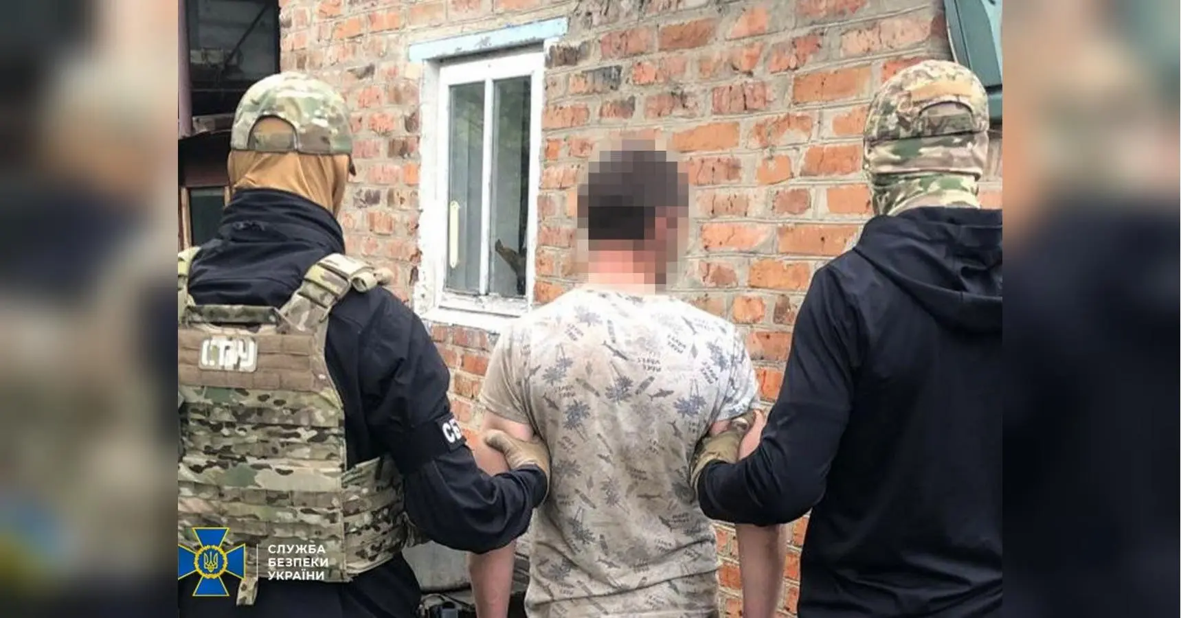 Шпигував за військовими літаками ЗСУ з даху будинку: затримано агента фсб (відео)
