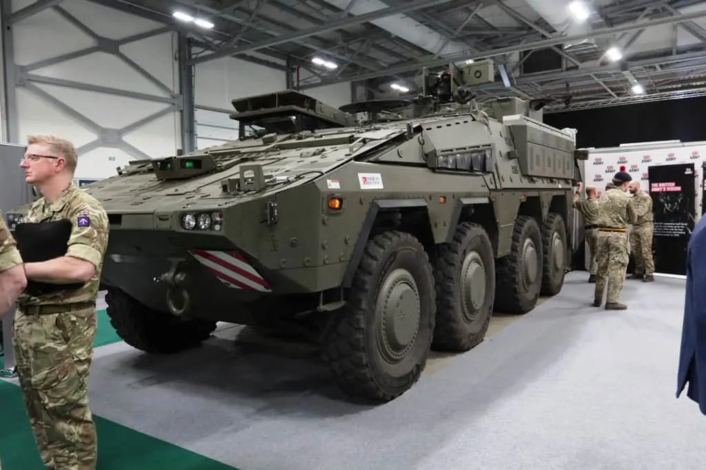 ЗМІ: Німеччина готує військове замовлення на 8500 бронетранспортерів і десятки літаків