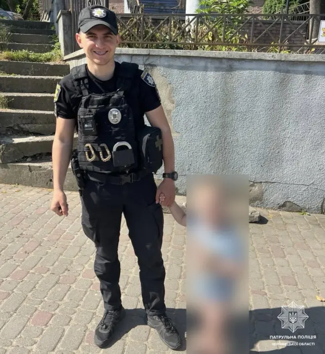У Чернівцях патрульні знайшли зниклого трирічного хлопчика