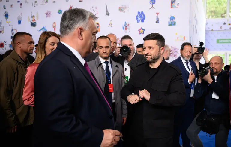 "Мадярів на ножі": Орбан прокоментував провокативний напис на закарпатській церкві